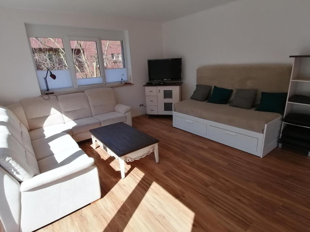 85 Qm Wohnung Pauluste Mit Terasse Und Garten Rostock Extérieur photo